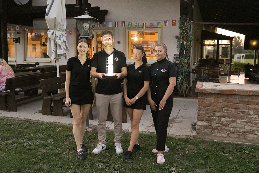 Josip Best Grill und Pizza